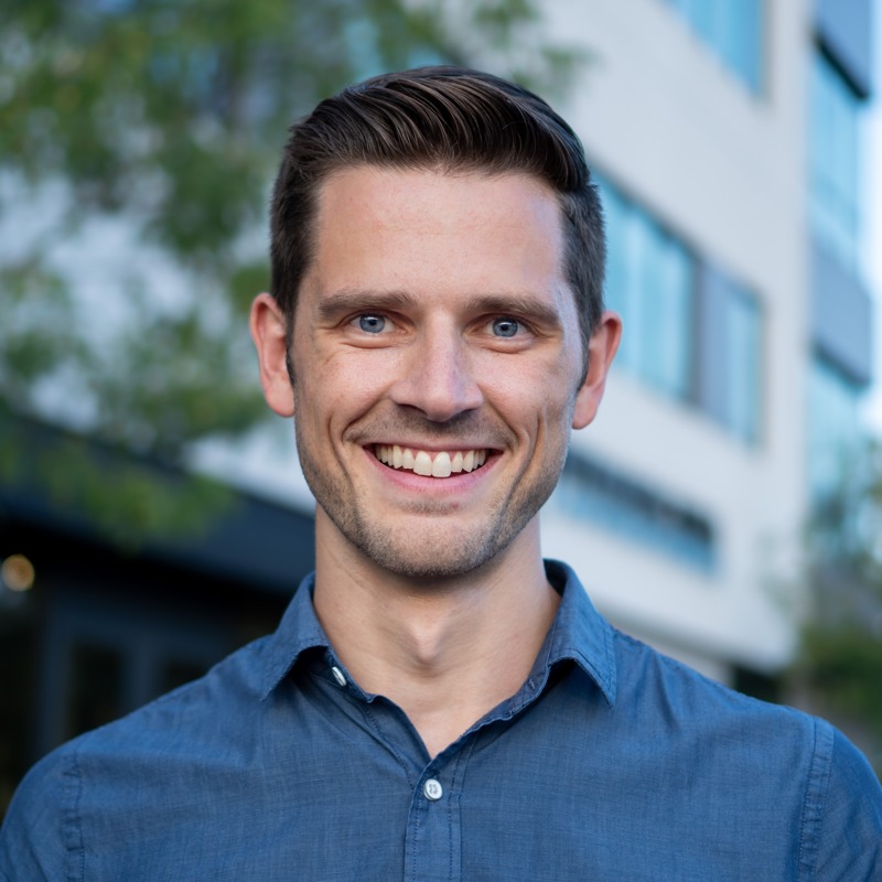 Erik Hansen